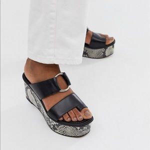 ASOS Design Treasure Leather Toe Loop Snake Sandal